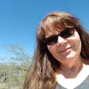 Meet your Posher, Sandra